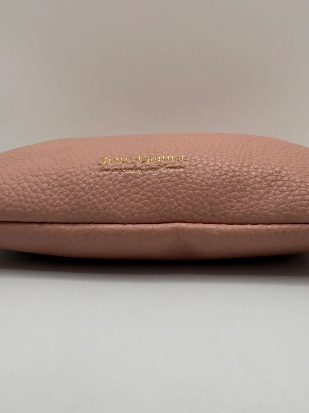 JUICY COUTURE SMALL SALMON POUCH!